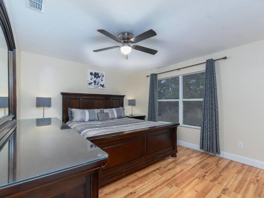 Photo of Bedroom in Regal Palms