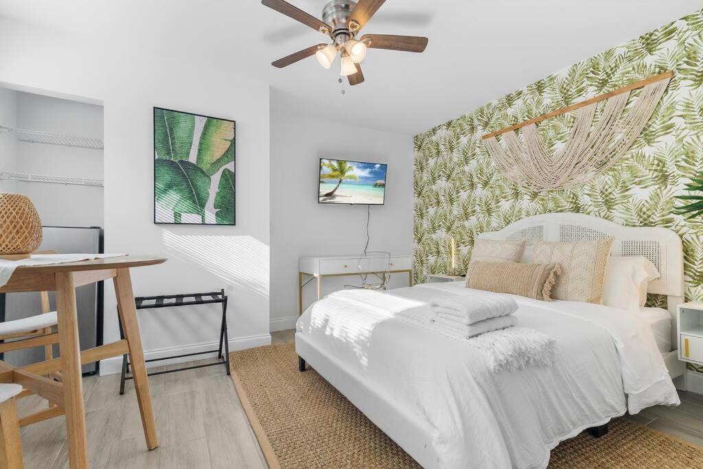Photo of Bedroom in Flamingo Parks