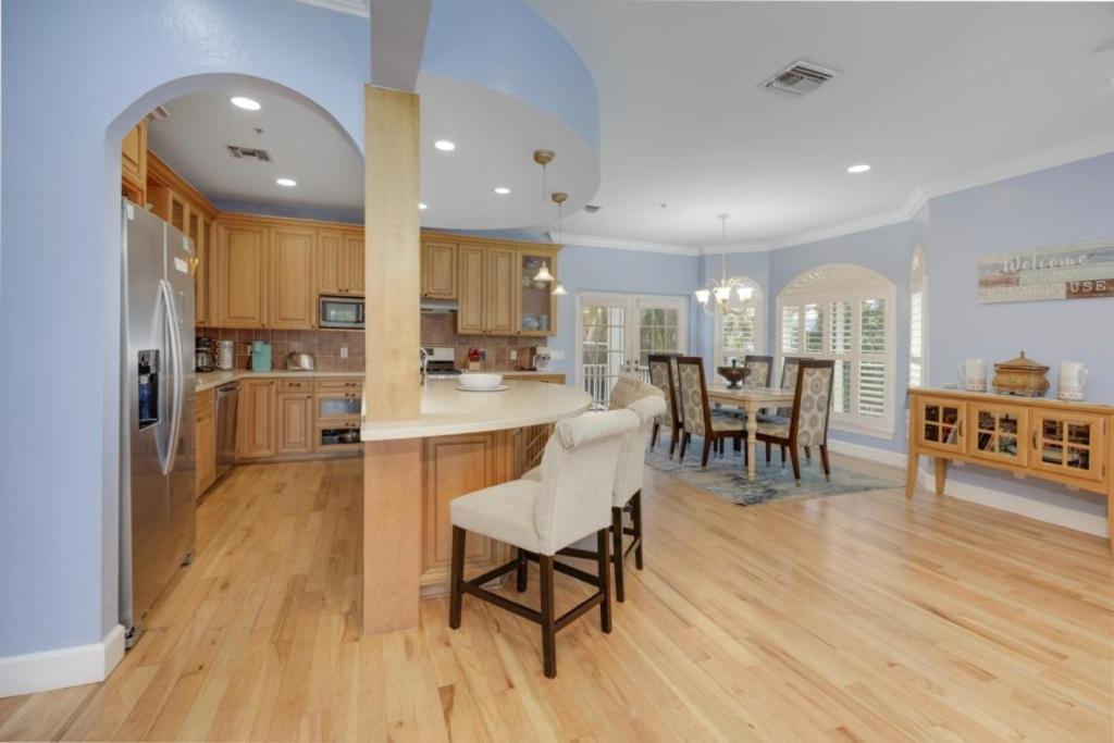 Photo of Livingroom in Captiva