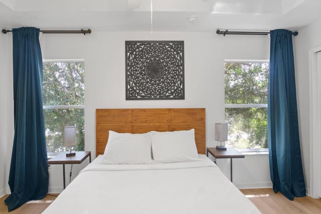 Photo of Bedroom in Crestwynd Bay