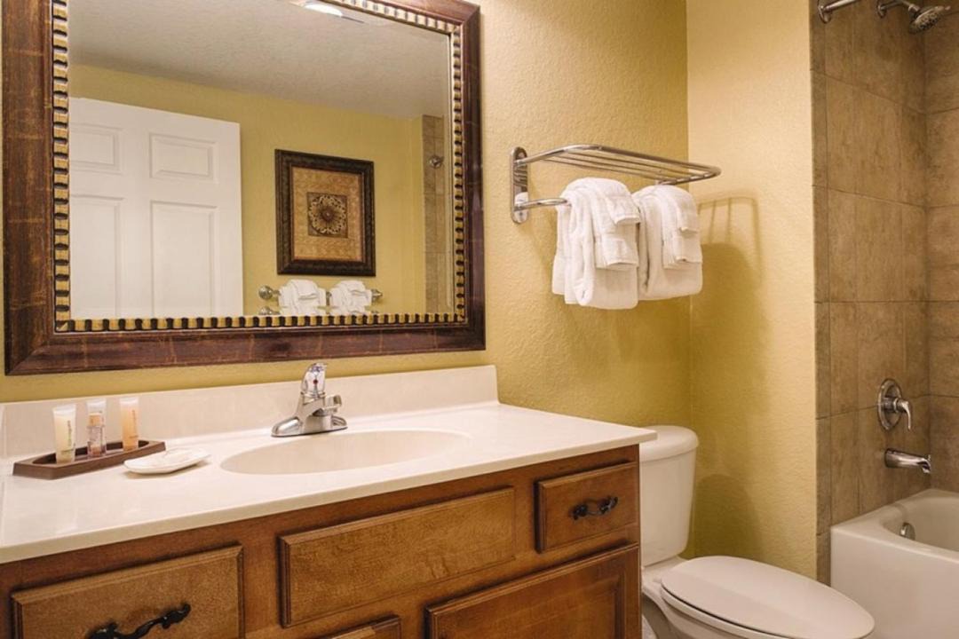 Photo of Bathroom in Lake Buena Vista