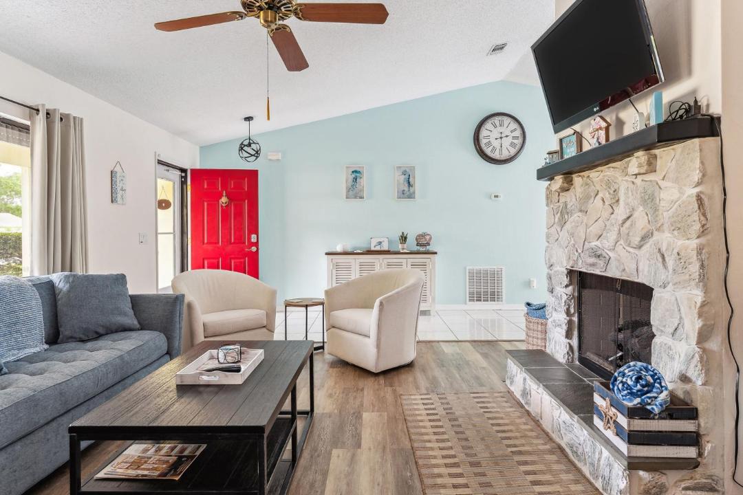Photo of Others in Hawks Ridge Estates