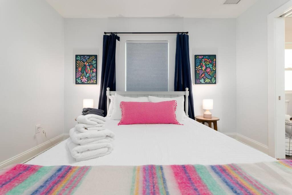 Photo of Bedroom in Jacksonville Beach
