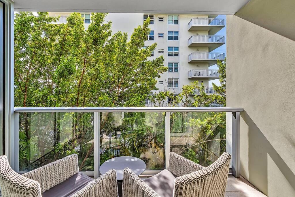 Photo of Patio Balcony in Bay Harbor Islands