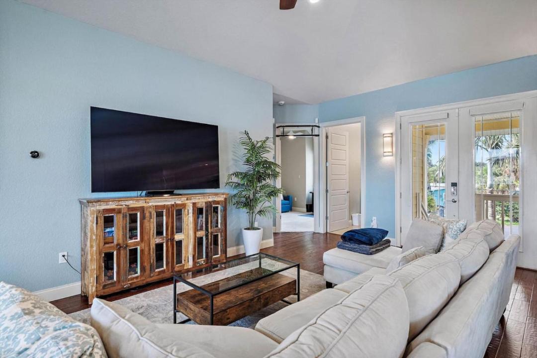 Photo of Livingroom in Belle Vista