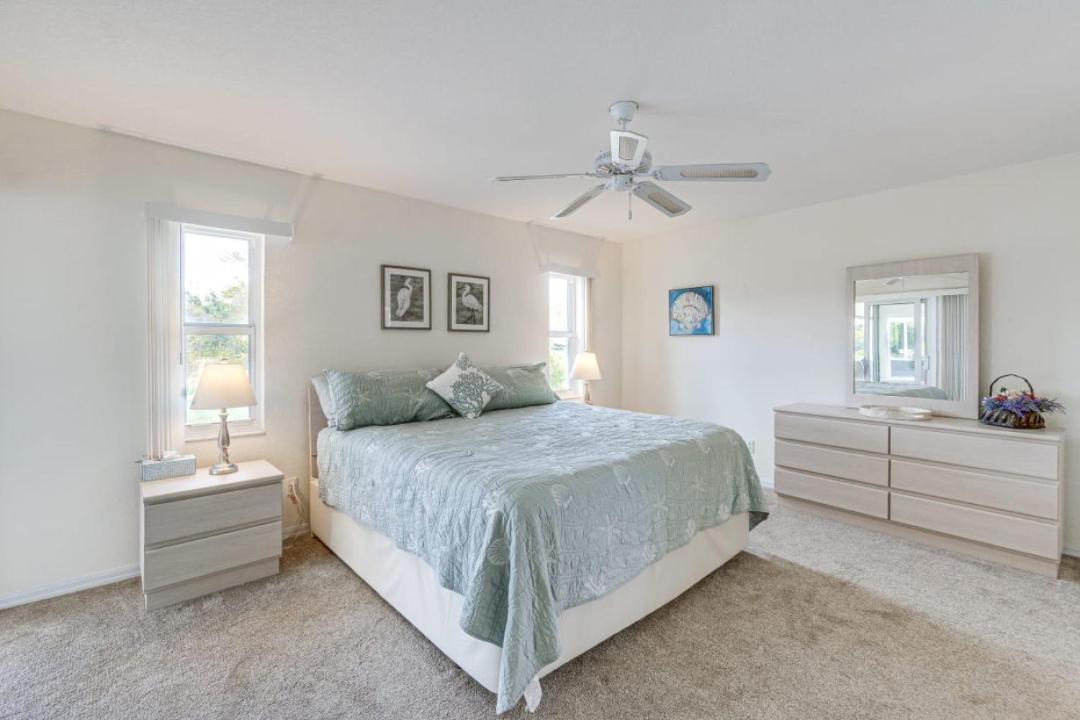 Photo of Bedroom in Gulf Cove