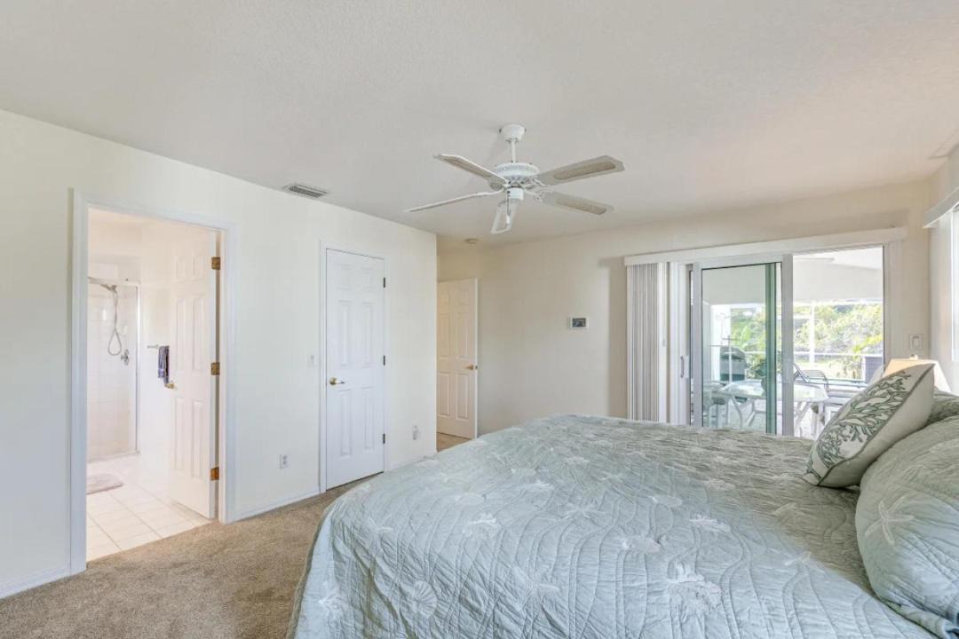 Photo of Bedroom in Gulf Cove