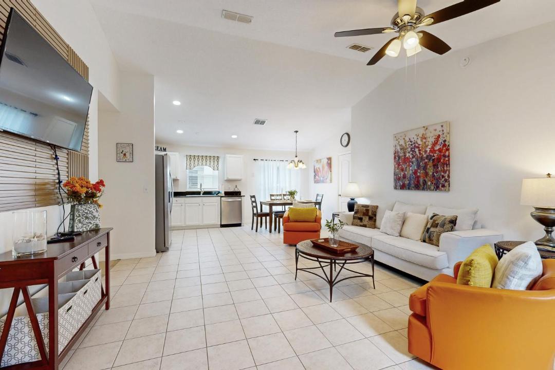 Photo of Livingroom in Sandy Ridge