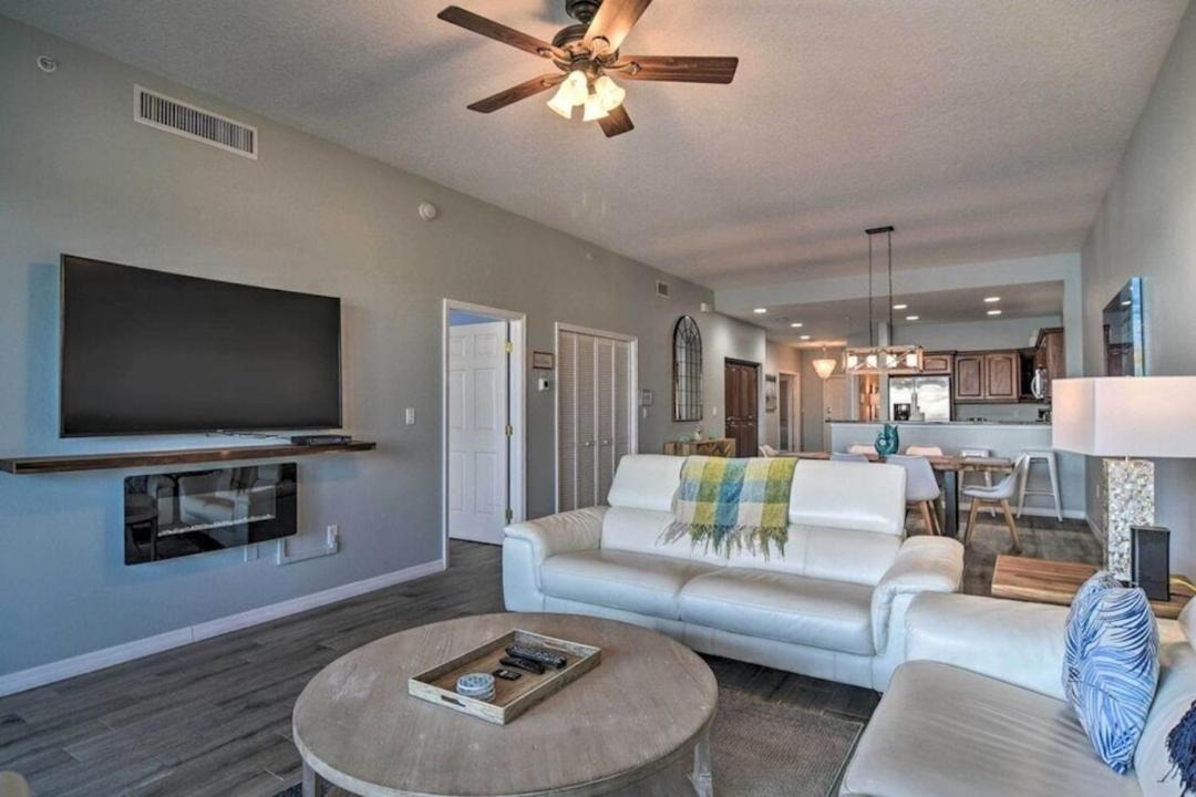 Photo of Livingroom in Clearwater Beach