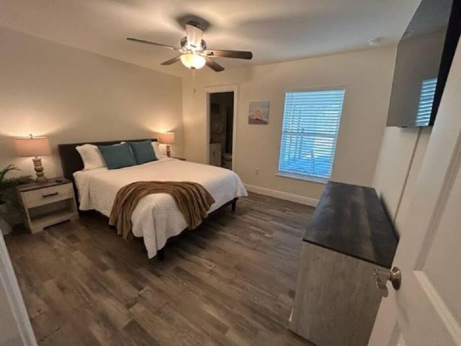 Photo of Bedroom in Diplomat