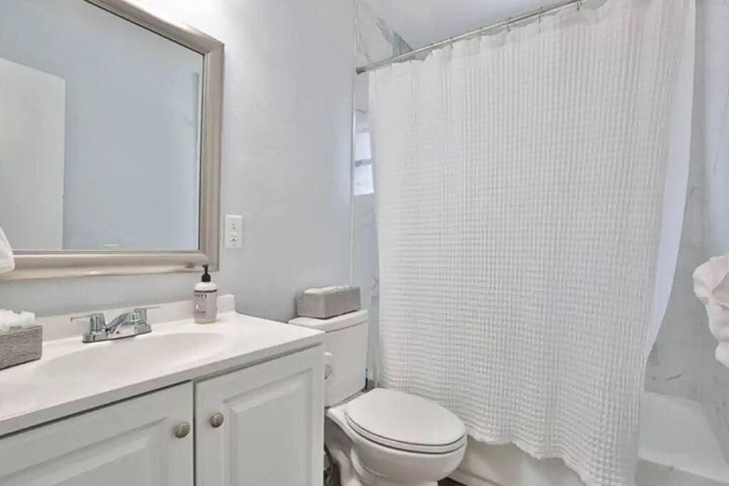 Photo of Bathroom in Sarasota Springs