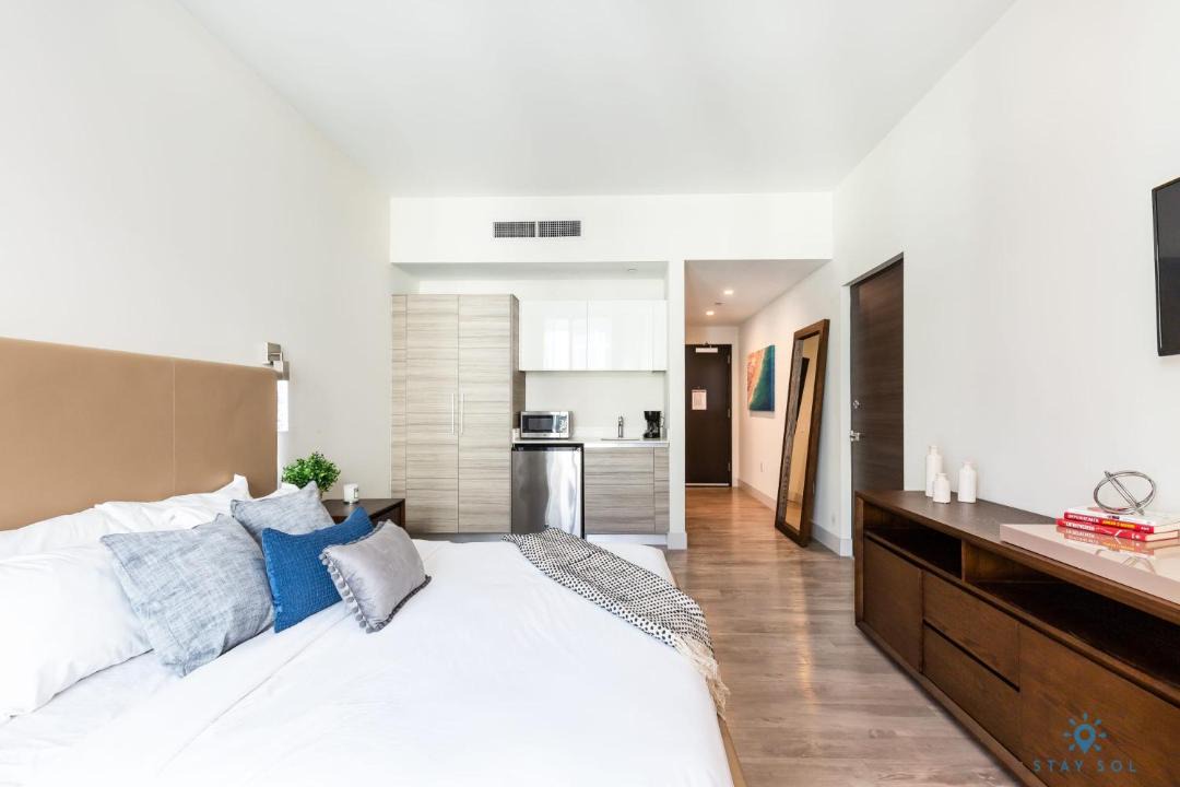 Photo of Bedroom in Hollywood