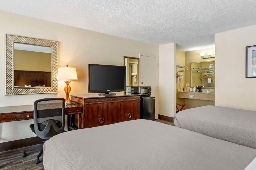 Photo of Bedroom in Alachua