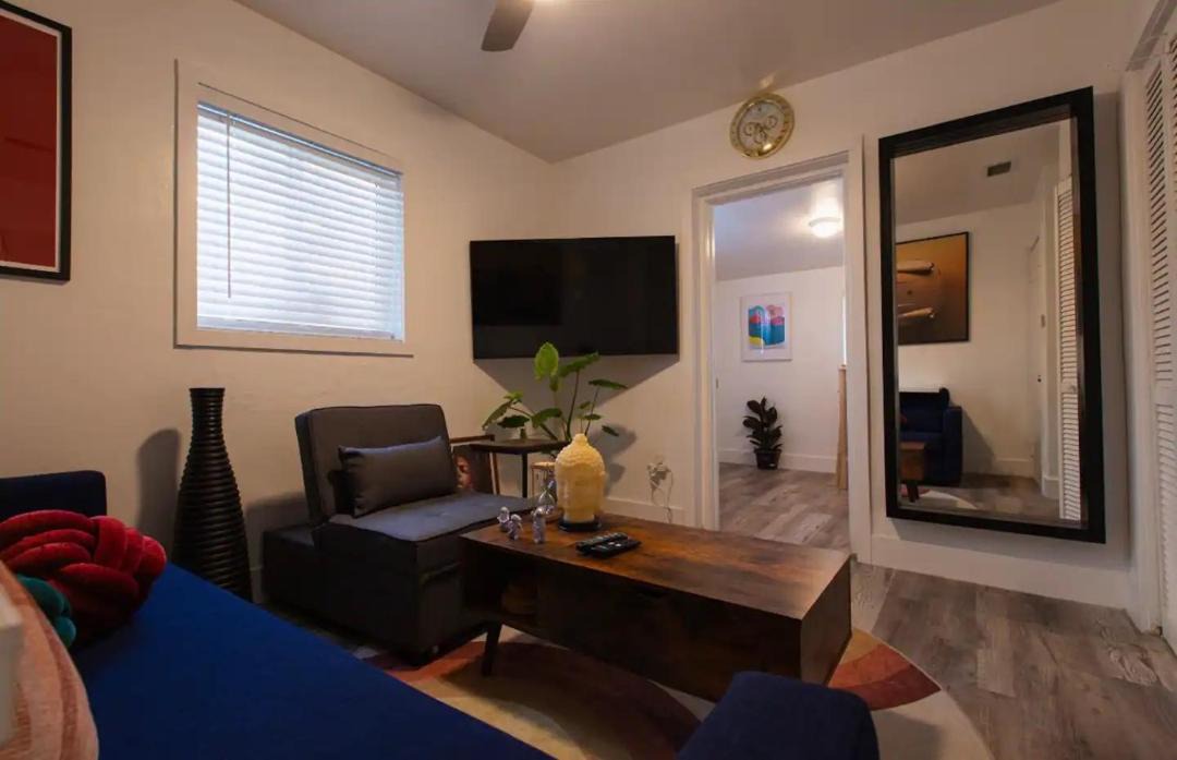 Photo of Livingroom in Ives Estates