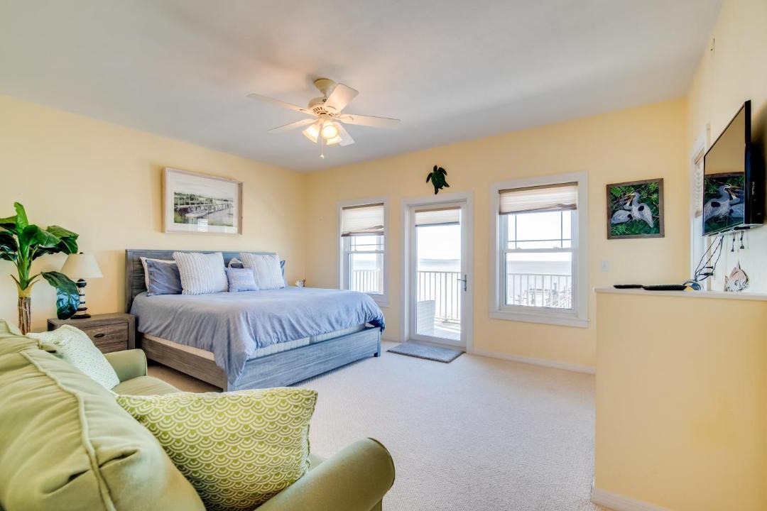 Photo of Livingroom in Cedar Key