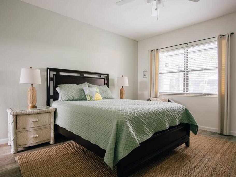 Photo of Bedroom in Pompano Beach