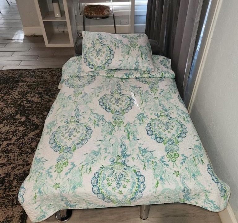 Photo of Bedroom in Murray Hill