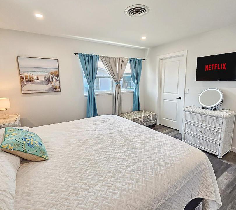 Photo of Bedroom in Englewood South