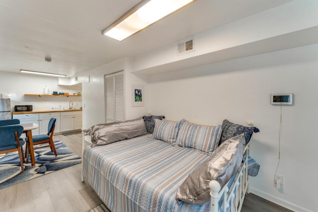 Photo of Bedroom in Smith's Memento