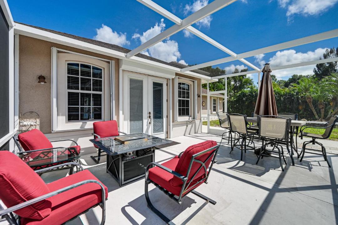Photo of Patio Balcony in Naples