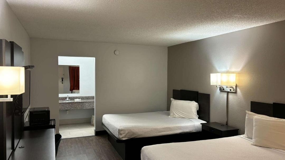 Photo of Bedroom in MacClenny