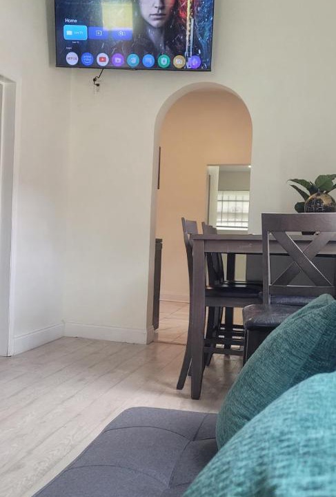 Photo of Livingroom in Sports Complex