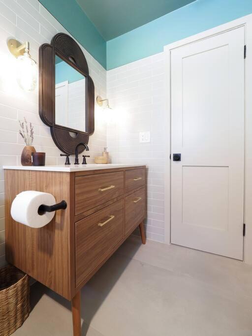 Photo of Bathroom in Jupiter