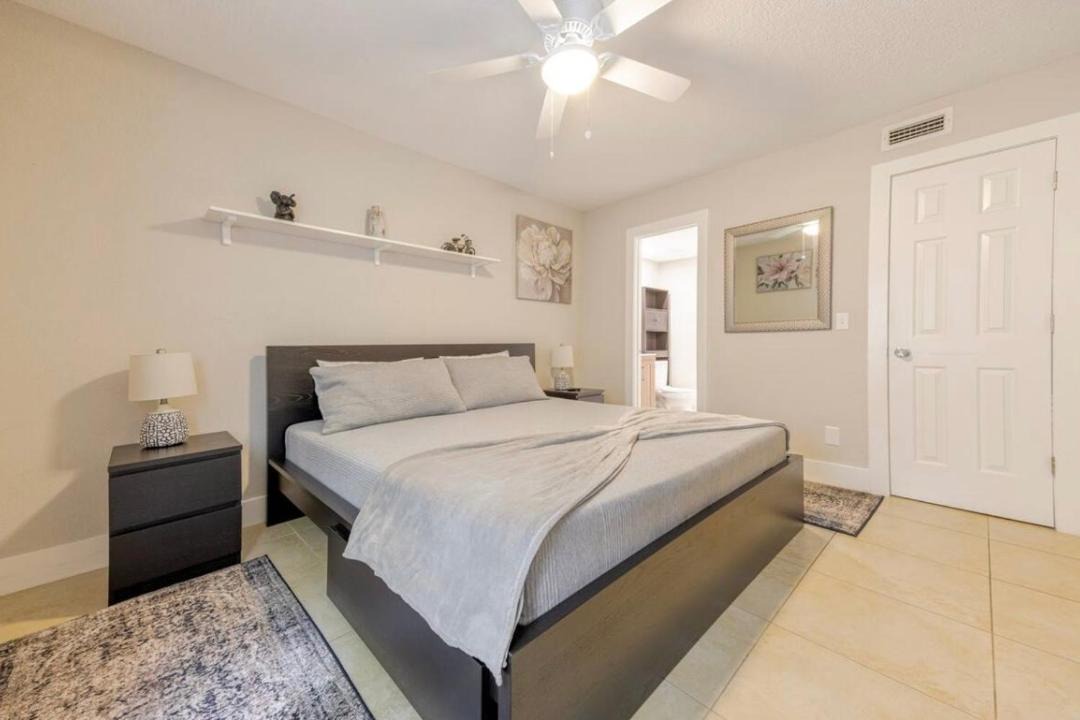 Photo of Bedroom in East Naples
