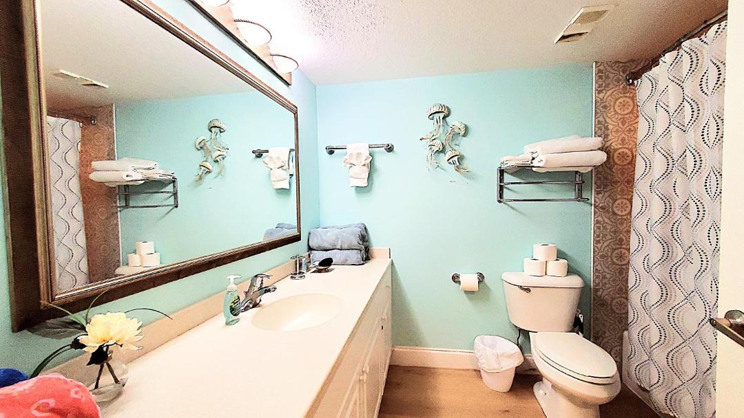 Photo of Bathroom in Ortona Park