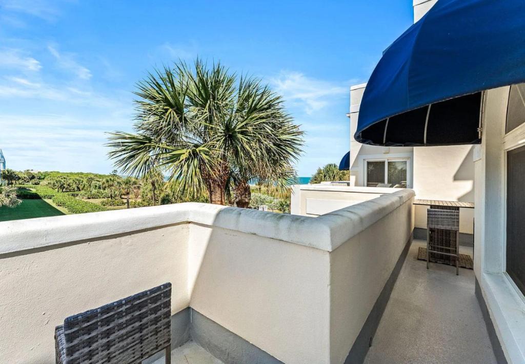 Photo of Patio Balcony in Cape Caneveral Beach Gardens