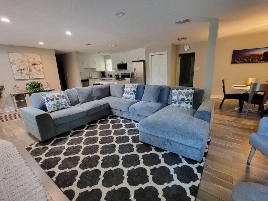 Photo of Livingroom in Northside