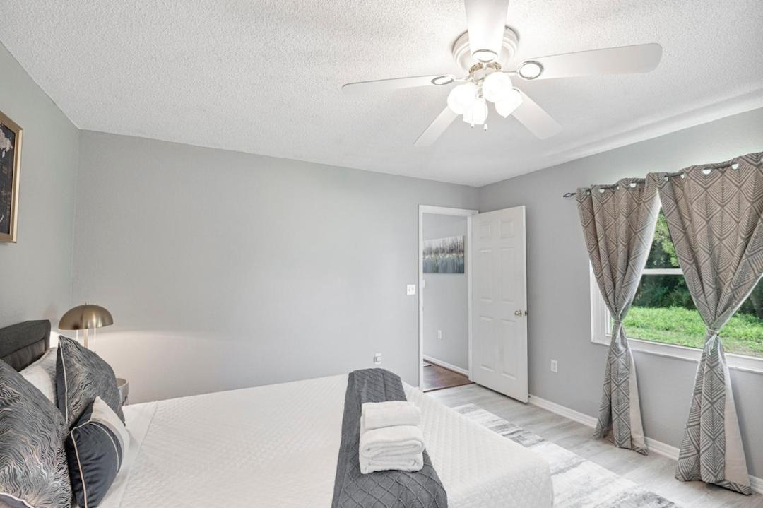 Photo of Bedroom in Winter Haven