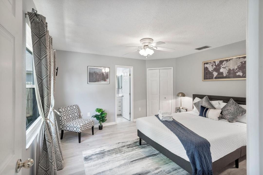 Photo of Bedroom in Winter Haven