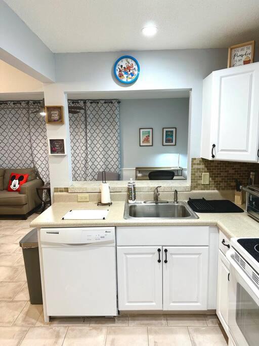 Photo of Kitchen in Cypress Gardens