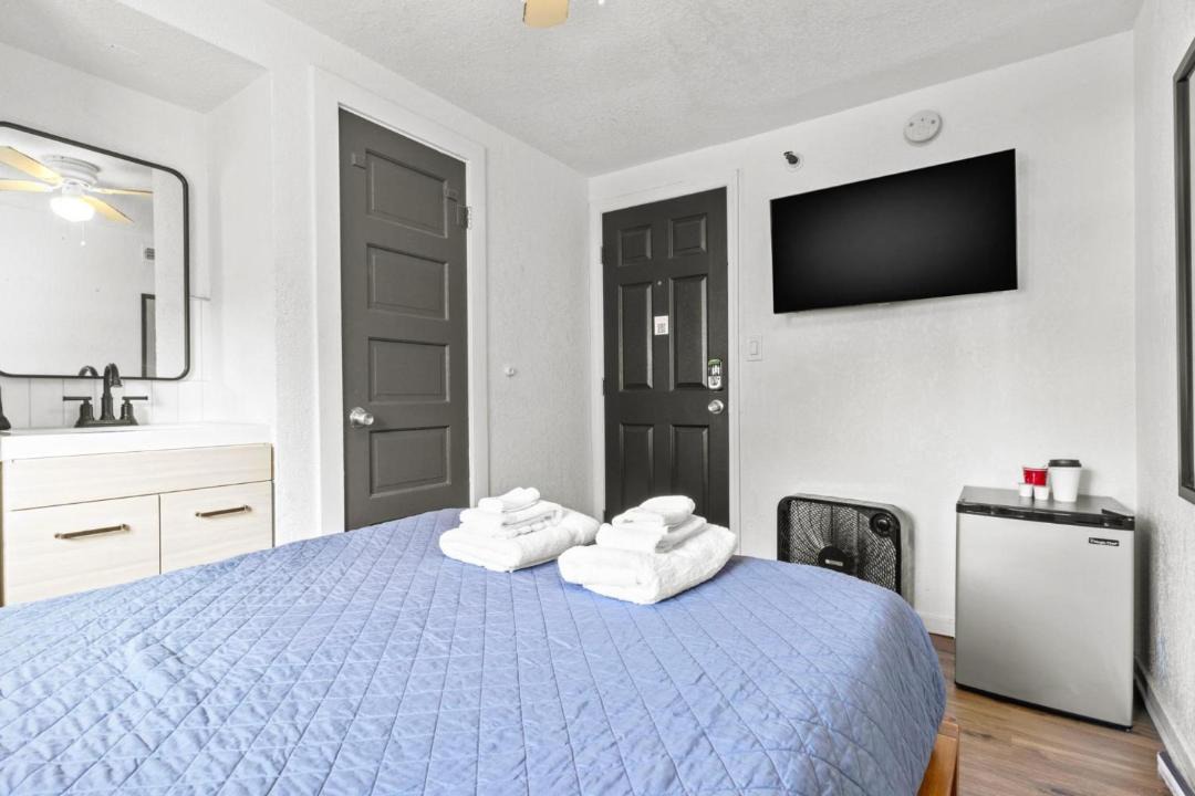Photo of Bedroom in Downtown St. Petersburg