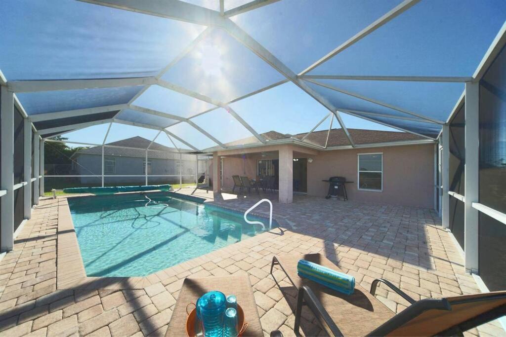 Photo of Patio Balcony in Mariner