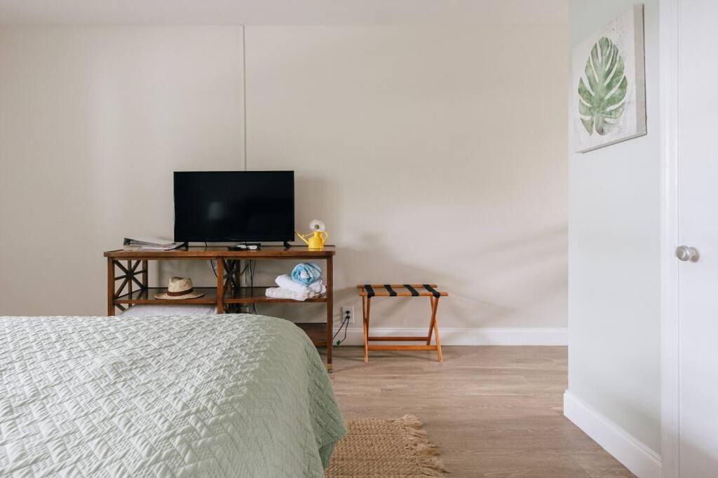 Photo of Bedroom in Pompano Beach