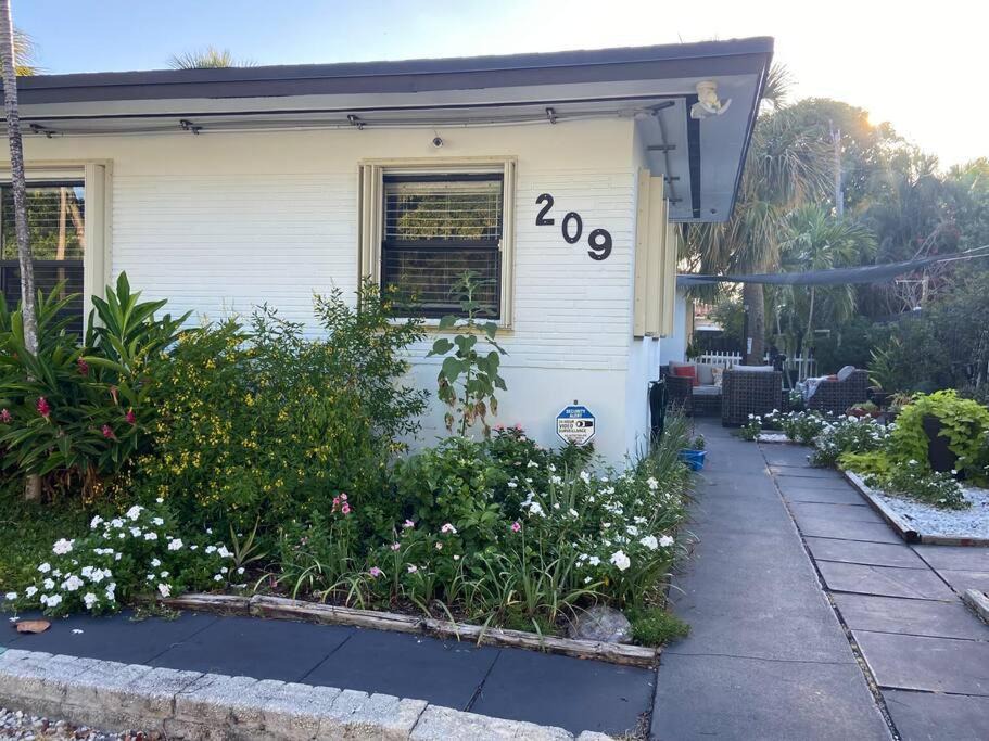 Photo of Buildings in Pompano Beach