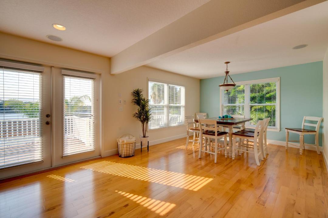 Photo of Livingroom in Spring Hill