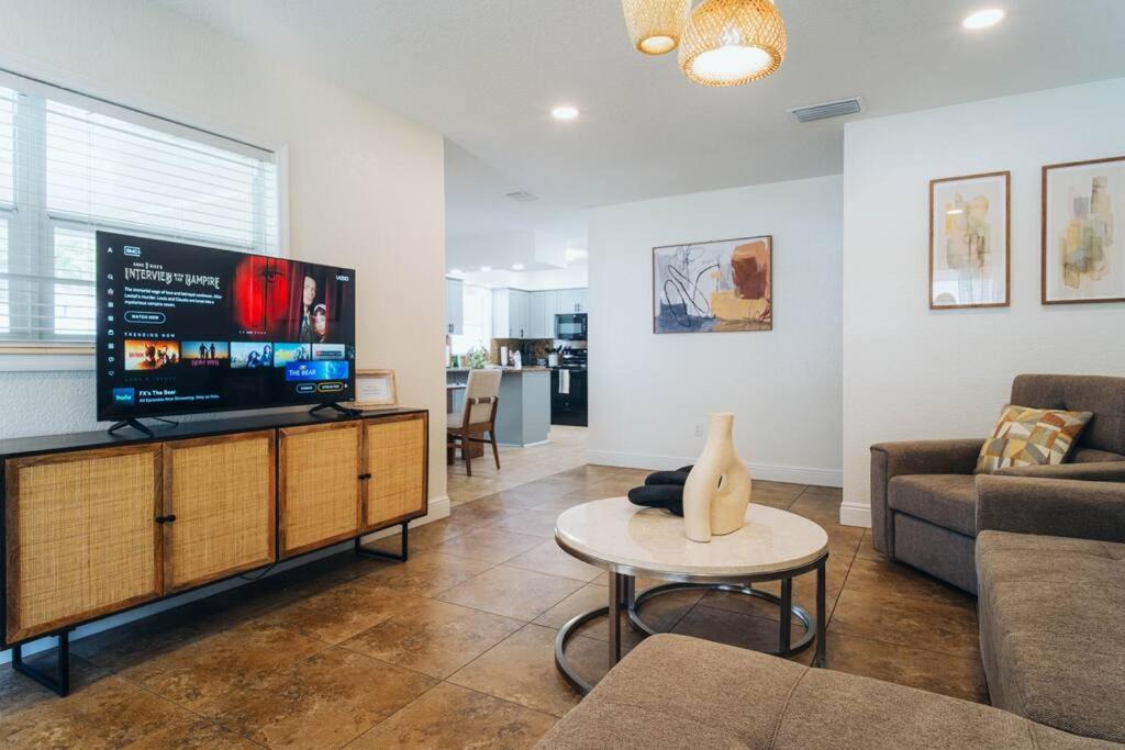 Photo of Livingroom in Tampa