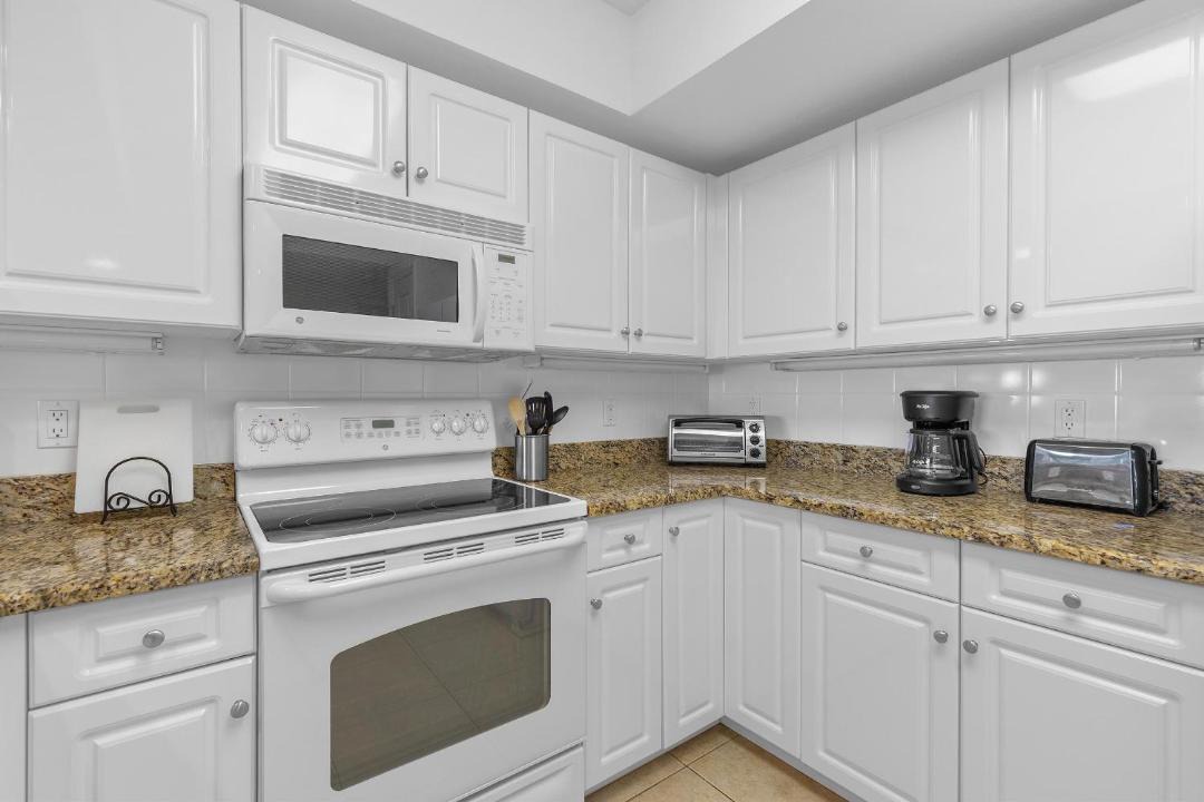 Photo of Kitchen in New Smyrna Beach