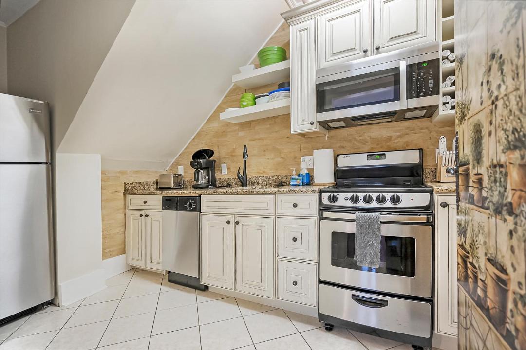 Photo of Kitchen in Downtown Historic District