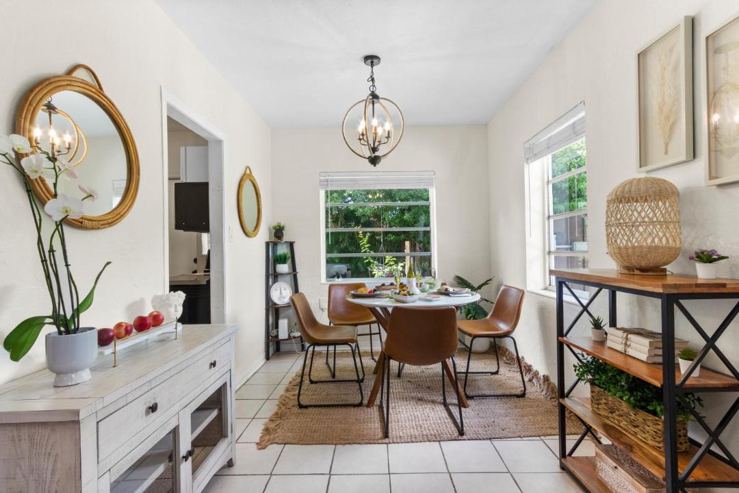 Photo of Livingroom in Miami Shores