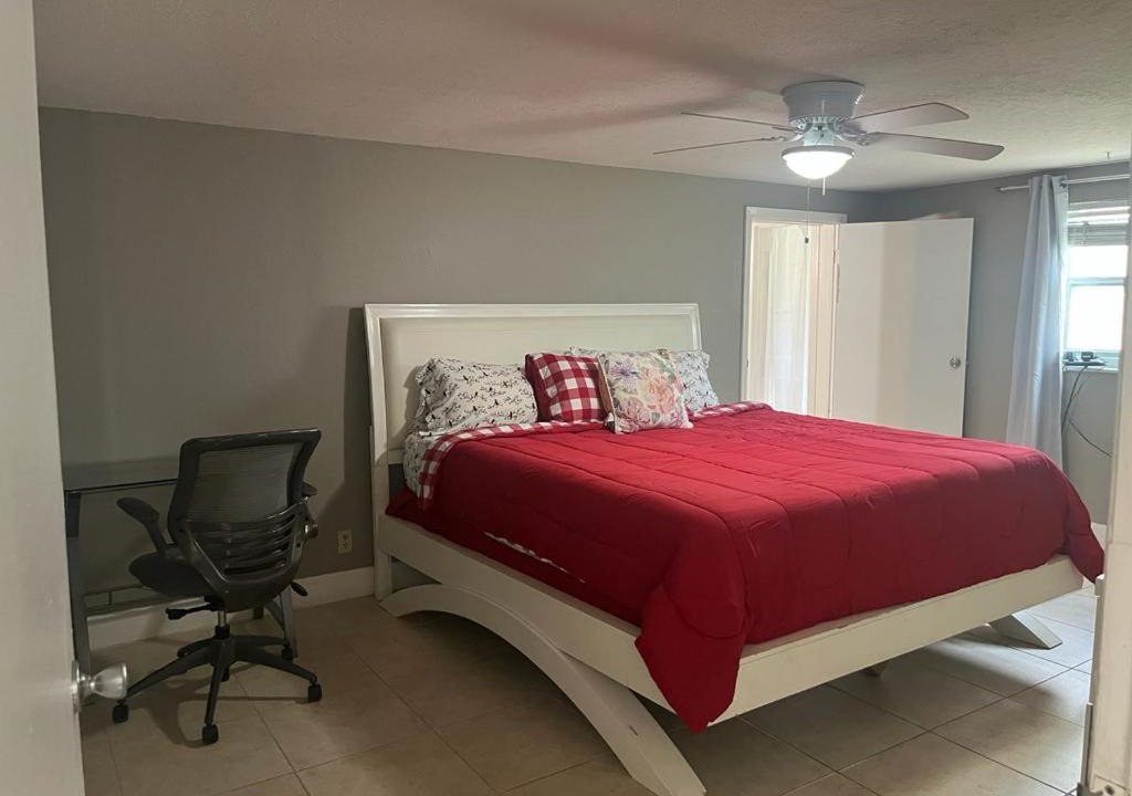 Photo of Bedroom in Wesley Chapel