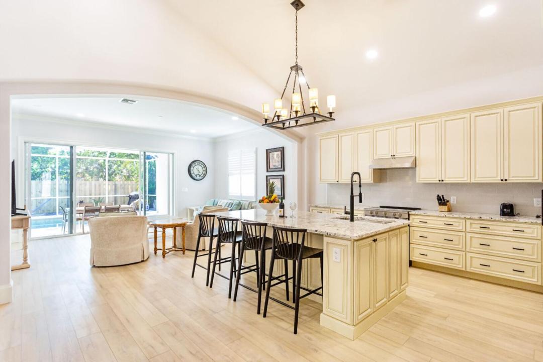 Photo of Livingroom in Naples Park