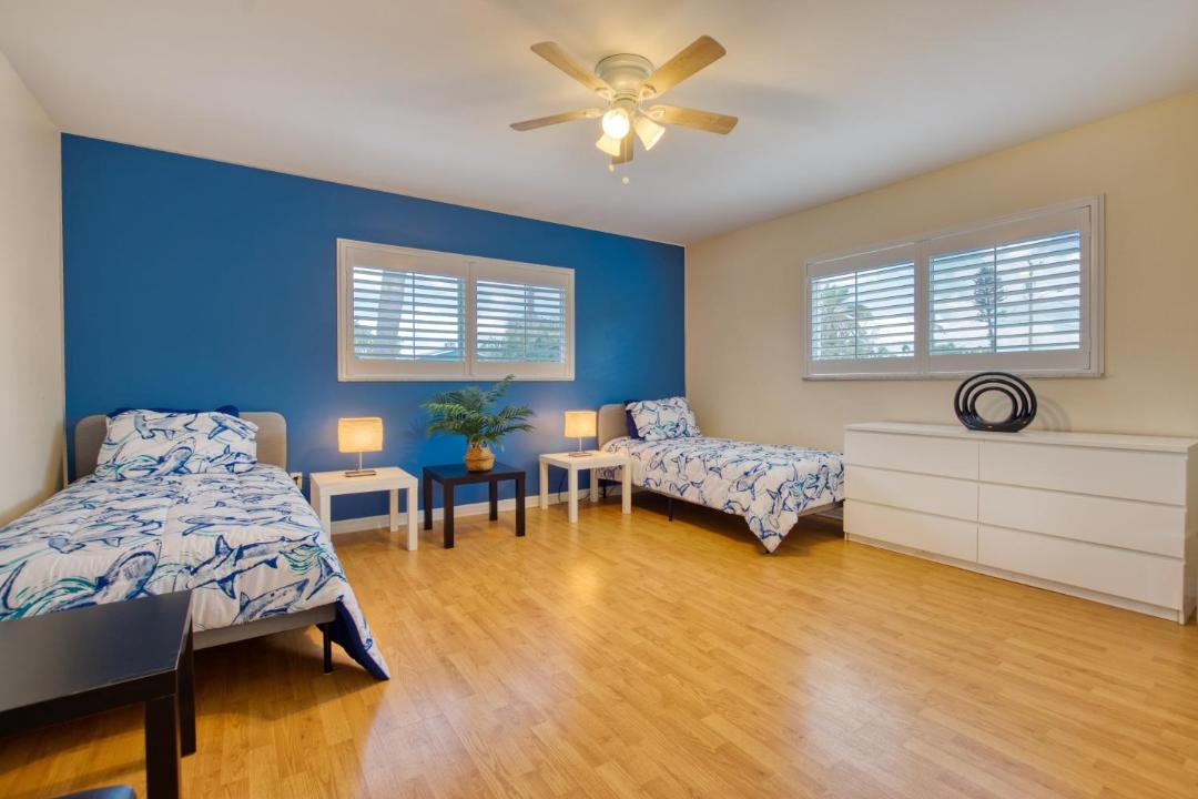 Photo of Bedroom in Yacht Club