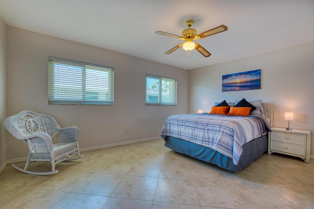 Photo of Bedroom in Pelican