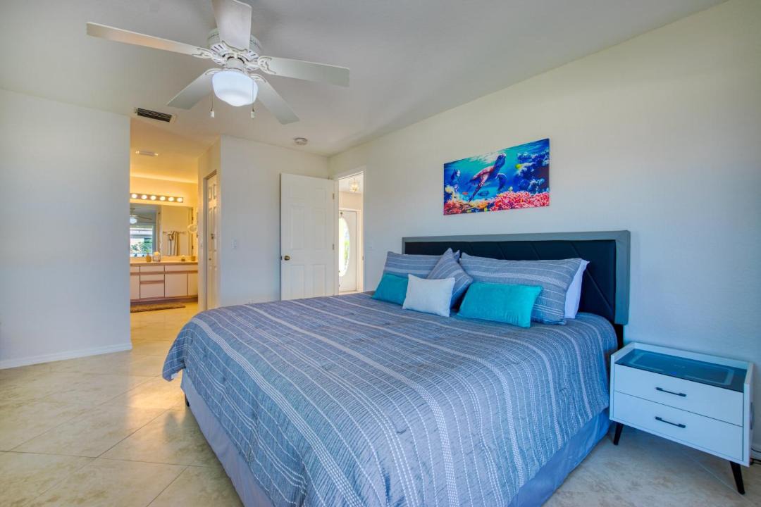 Photo of Bedroom in Pelican