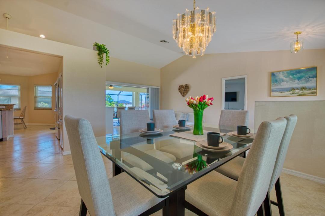 Photo of Livingroom in Pelican