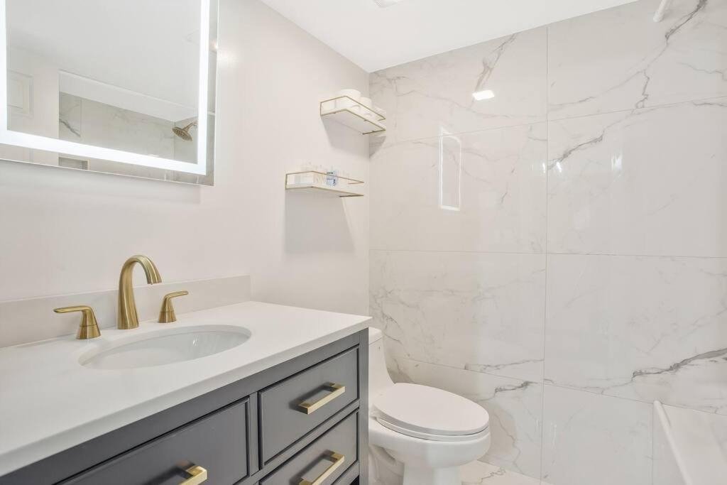 Photo of Bathroom in East Naples